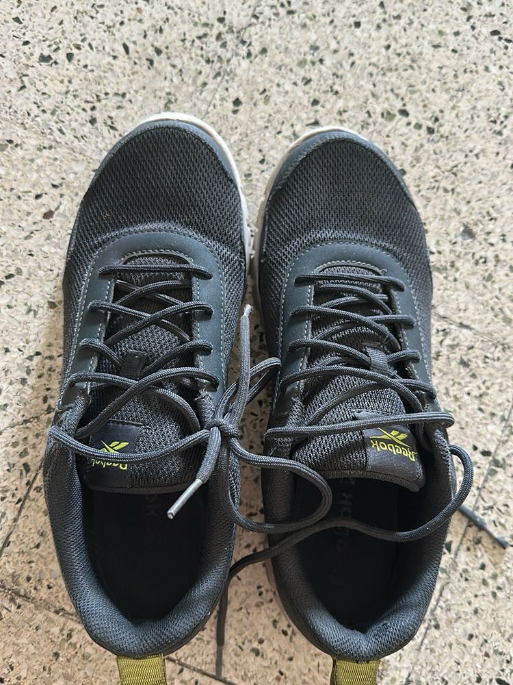 Reebok Men's Dark Grey Running Shoes