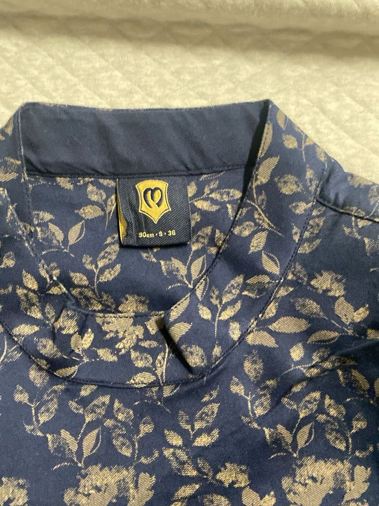 Stylish Navy Blue Floral Kurta