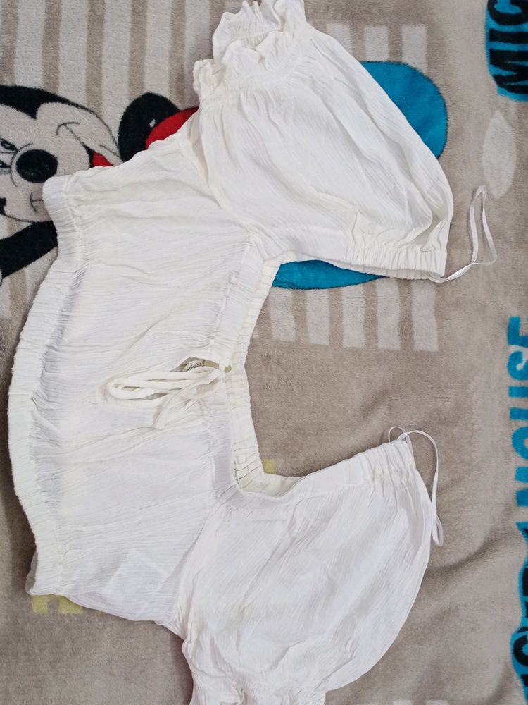 A Crop Top With Puffer Sleeves