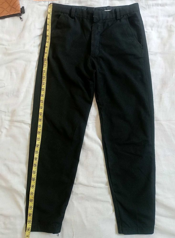 Men's women's both Black Classic Fit Pants