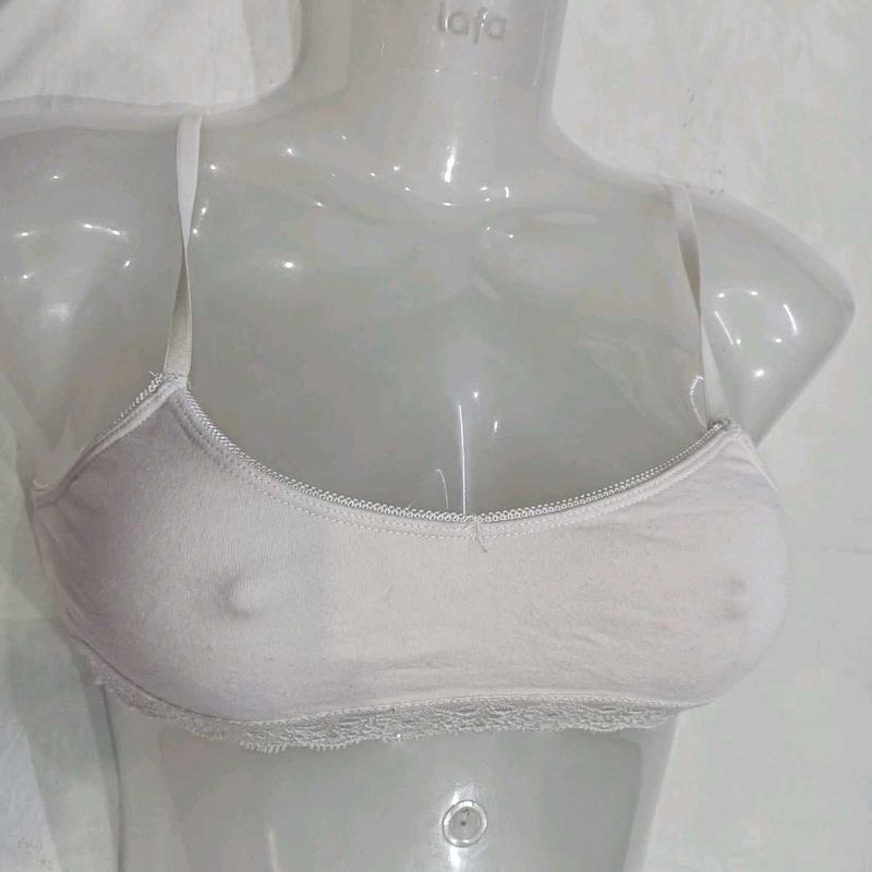 Comfortable⭐ White Bra with Lace Trim