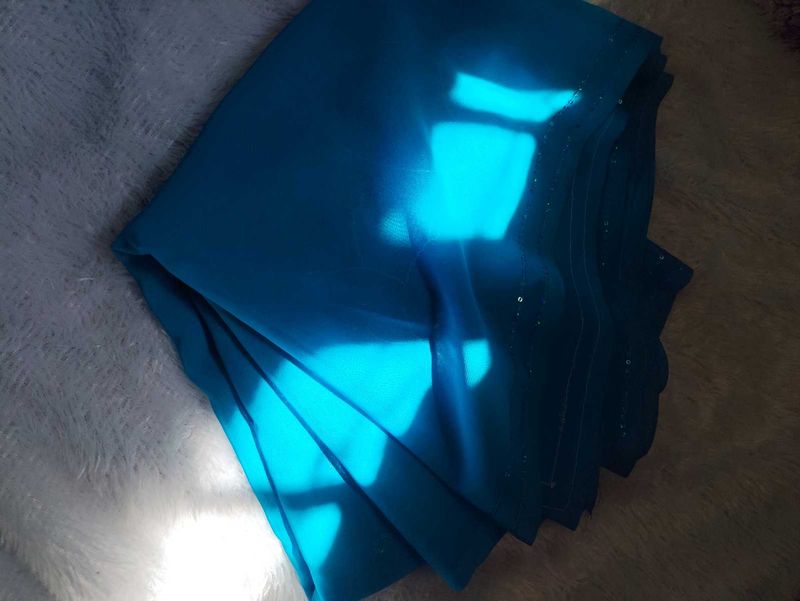 Elegant Teal Saree with Sequins