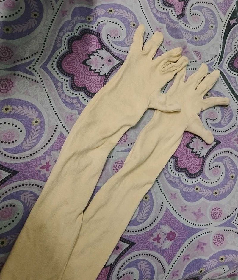 Elegant Long Cream Gloves