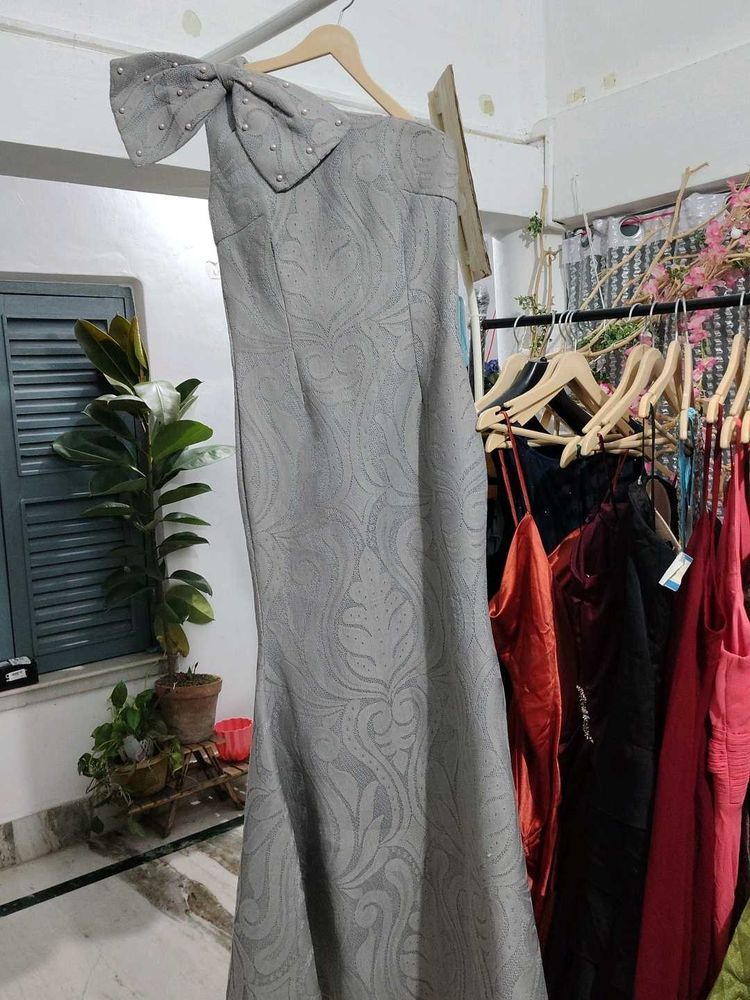 Elegant Grey Dress