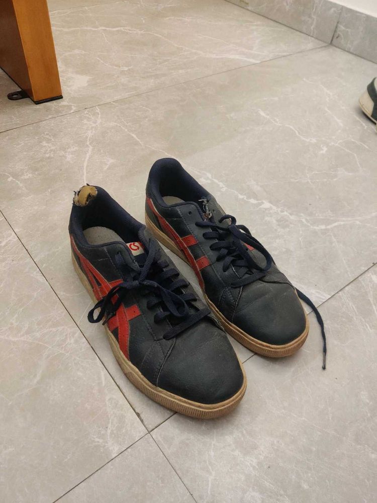 Asics shoes