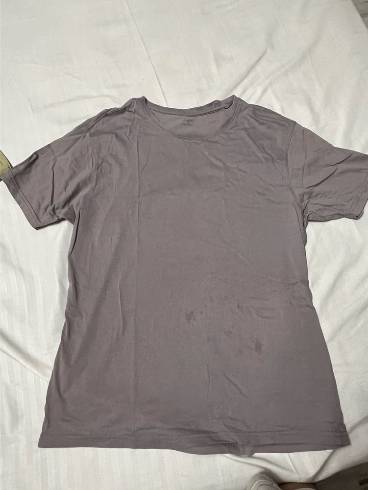Basic Grey T-Shirt