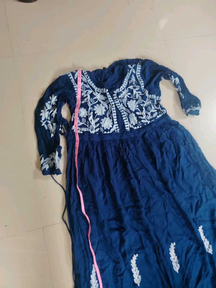 Elegant Blue Kurta with White Embroidery