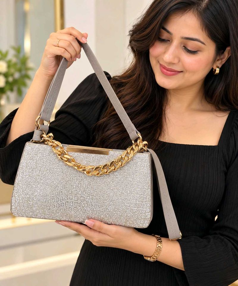 Chic Silver Glitter Handbag with Gold Chain
