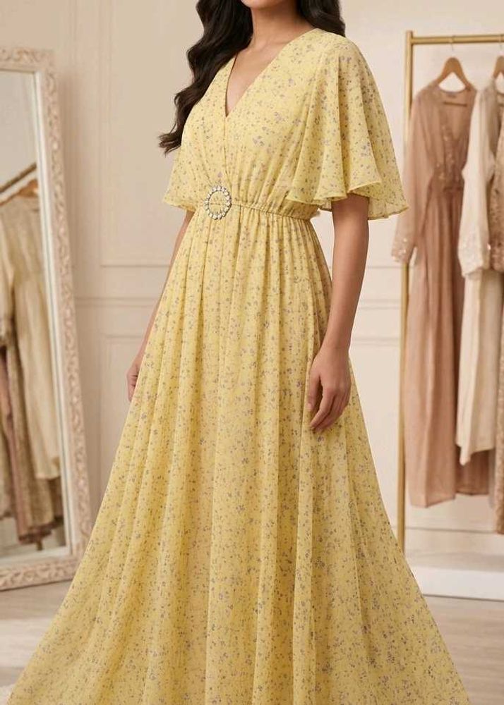 Elegant Yellow Floral Maxi Dress