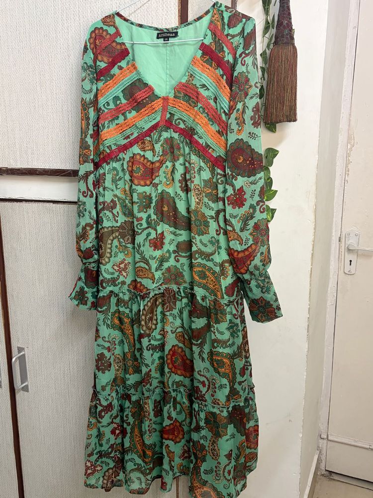Bohemian Midi Dress and chic handbag