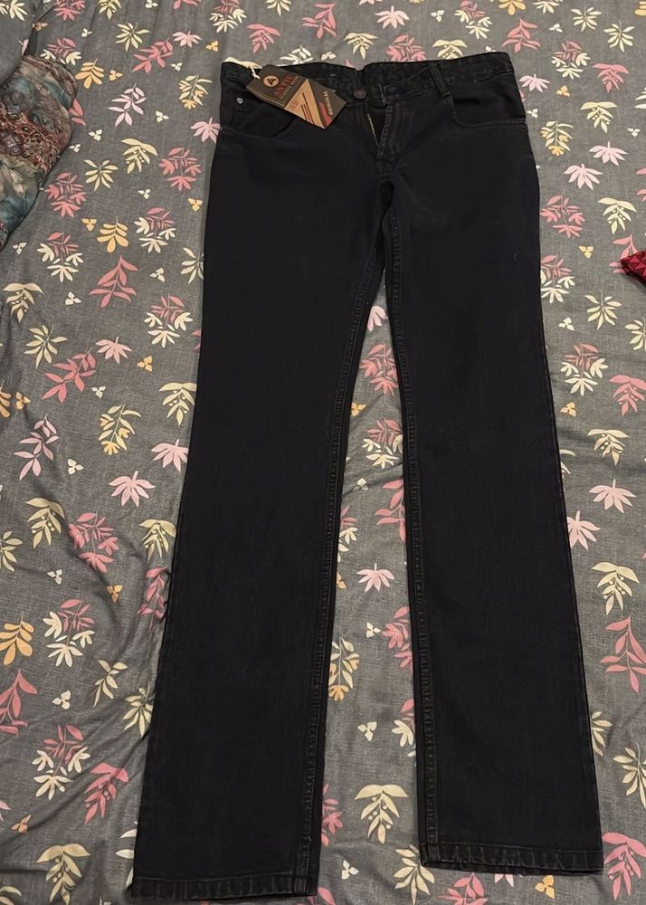 UNISEX  Black Bootcut Jeans