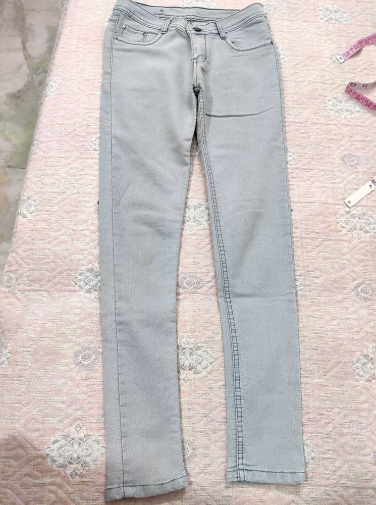 Light Wash Skinny Jeans✨💖