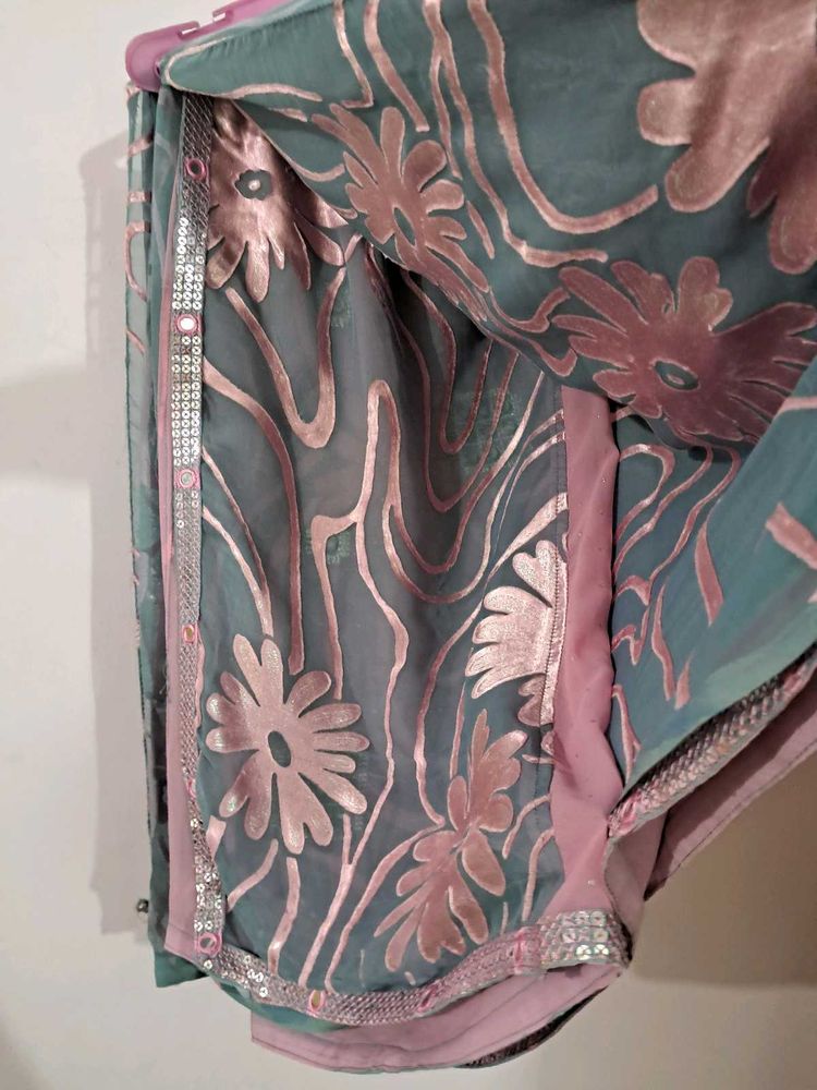 Ombre Saree With Blouse