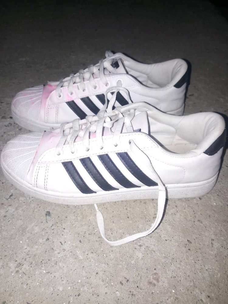 Sparx Sneakers