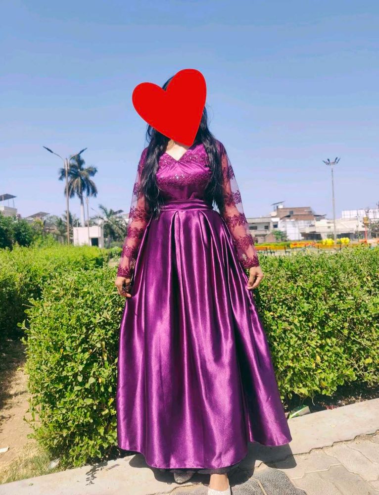Elegant Purple Ethnic Gown