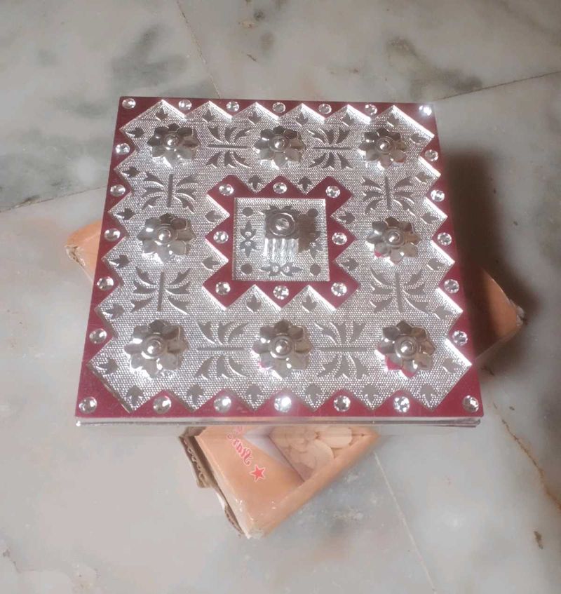 Decorative gift and chocolate candy box