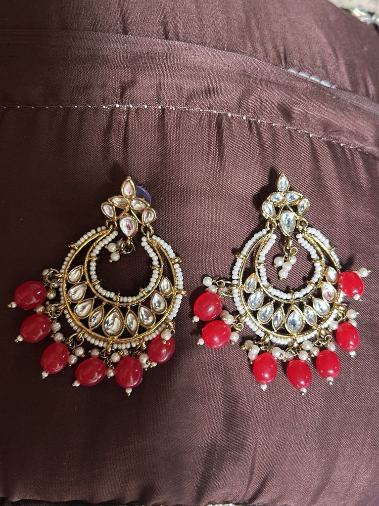 Elegant Red &amp; Gold Kundan Earrings