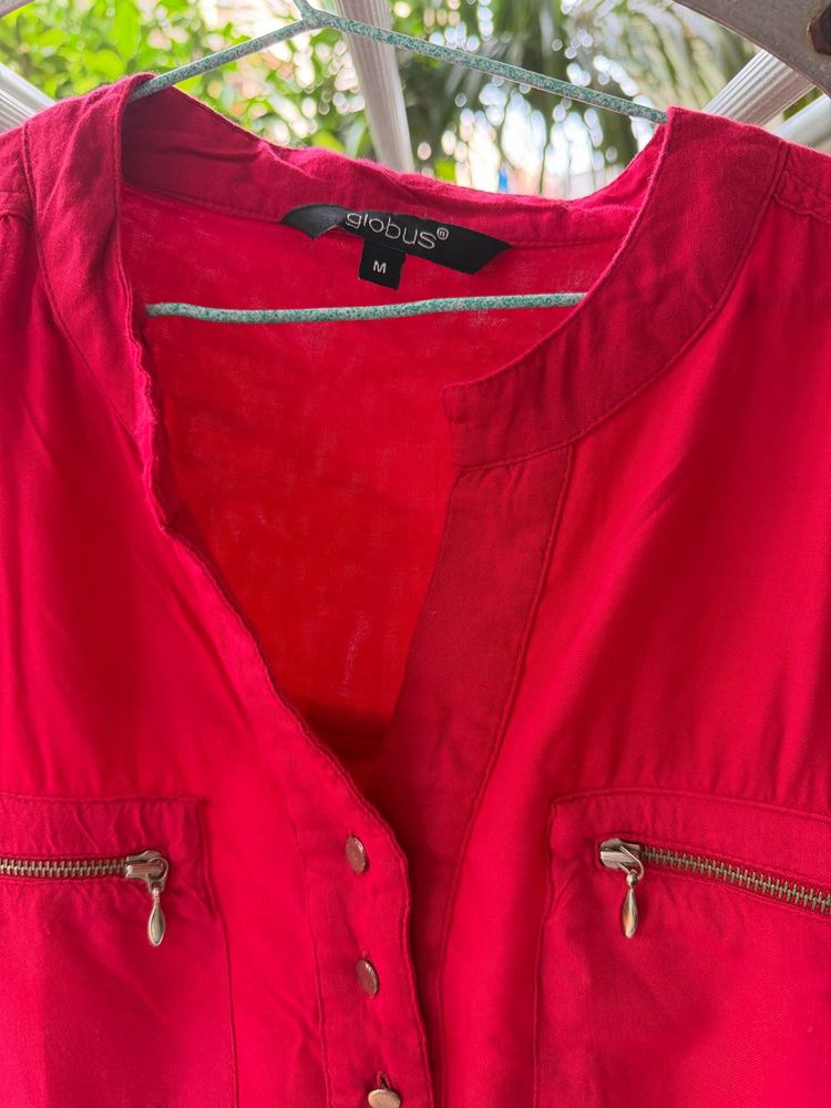 Red Globus Top with Zipper Pockets