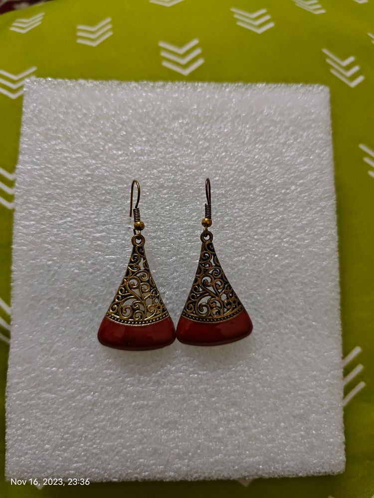 Earings