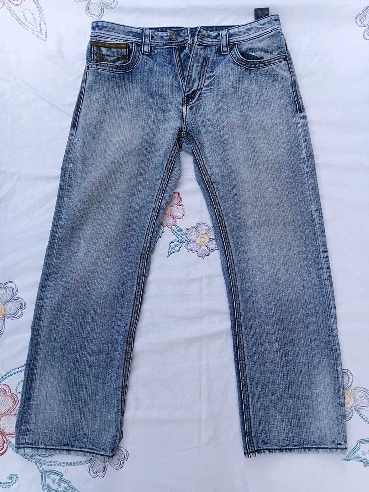 Men's Light Wash Denim Jeans