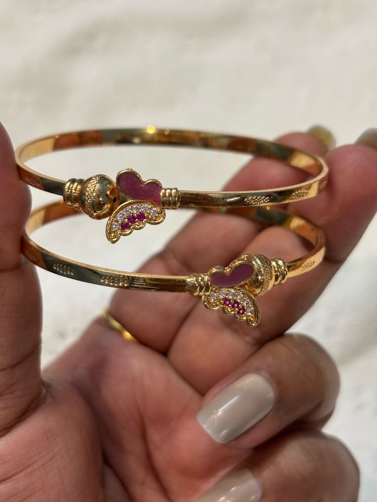 Elegant Gold Butterfly Bangles