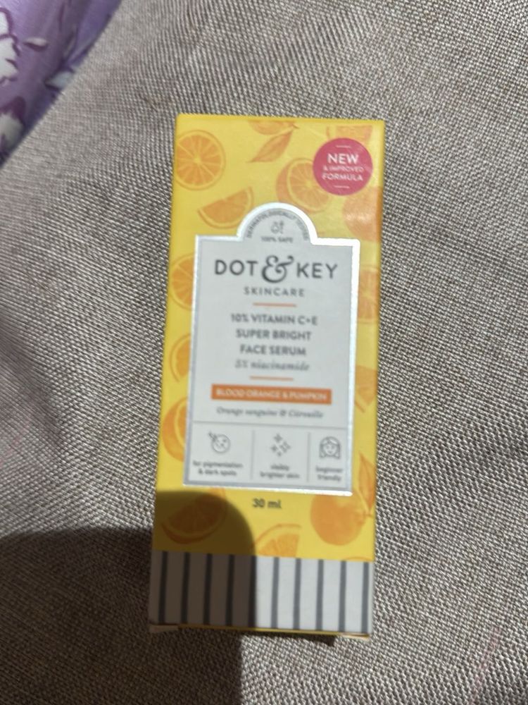 DOT &amp; KEY Vitamin C+E Super Bright Face Serum