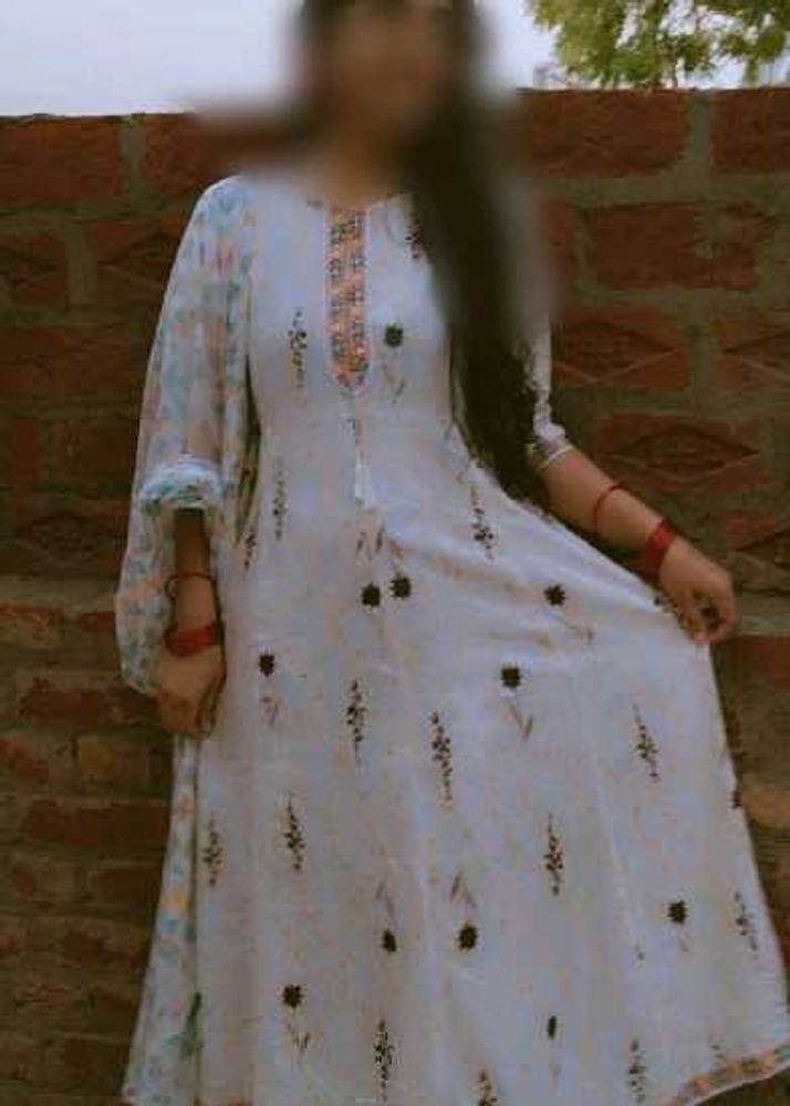 Elegant White anarkali