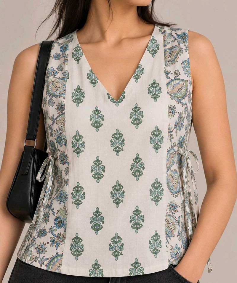 Stylish Printed Sleeveless top