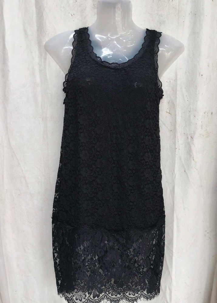 Elegant Black Lace Camisole