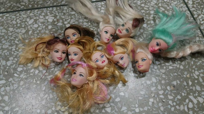 Bundle of Doll Heads