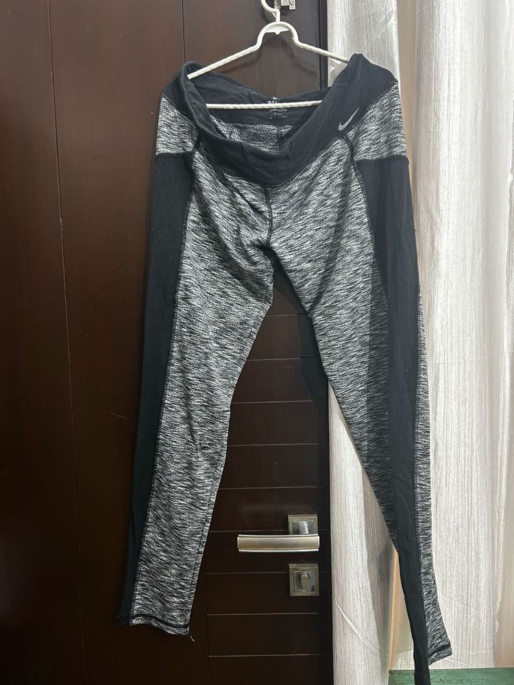 GYM LEGGING🖤
