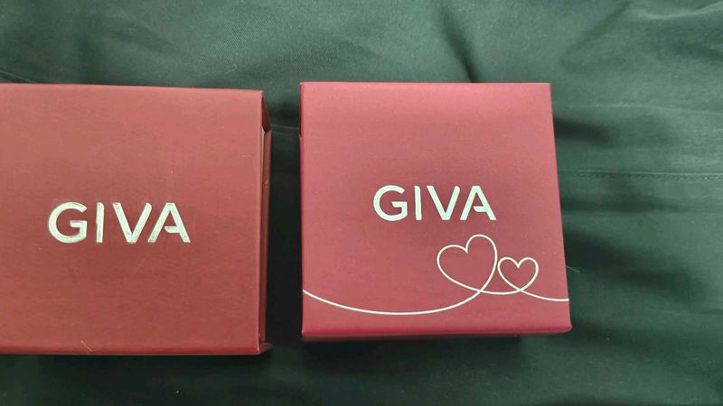 2 rings comboGIVA Jewellery Box Set - Elegant &amp; Ch