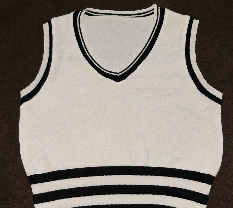 Sleeveless V-Neck Striped Sweater Vest