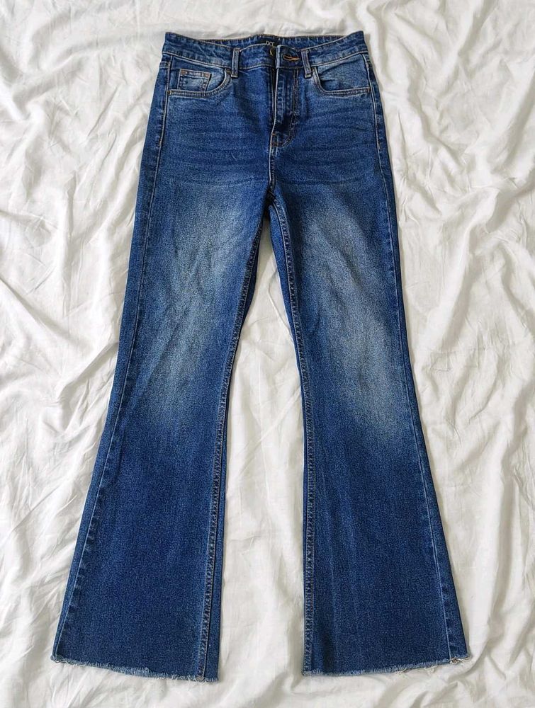 RIO Lightly Washed Bootcut Jeans