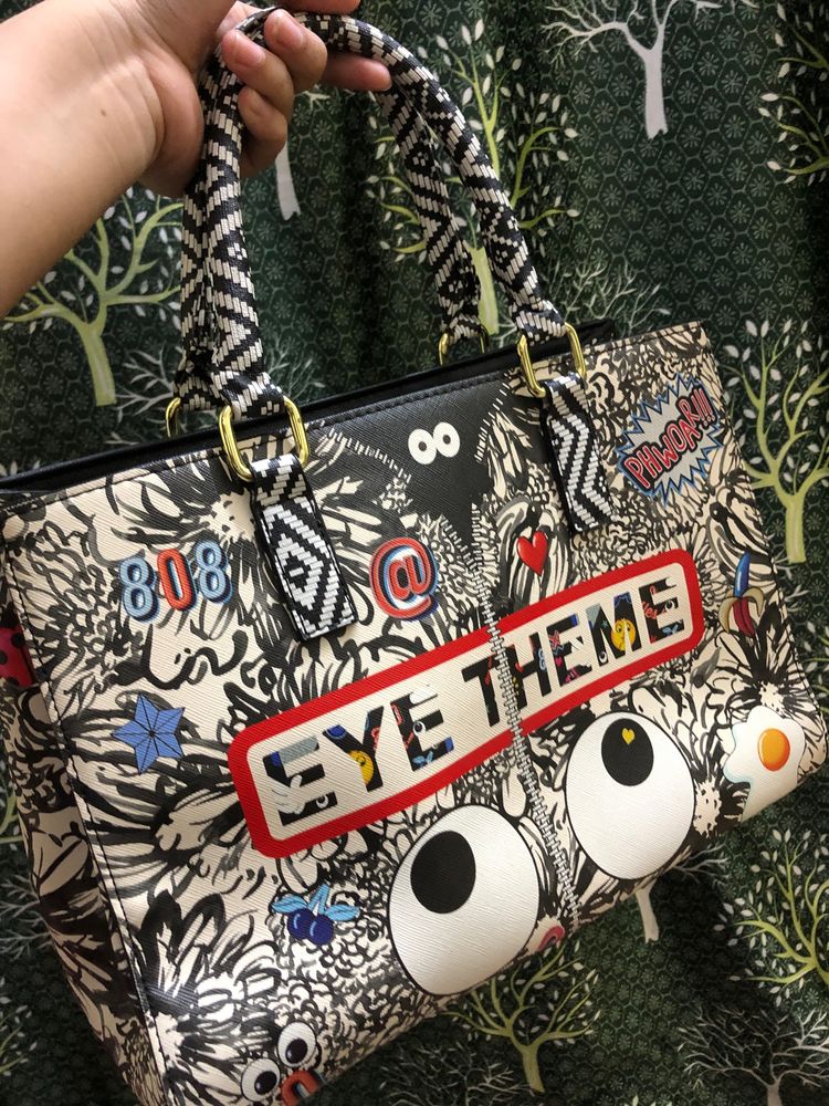 Hand Bag Eye Theme