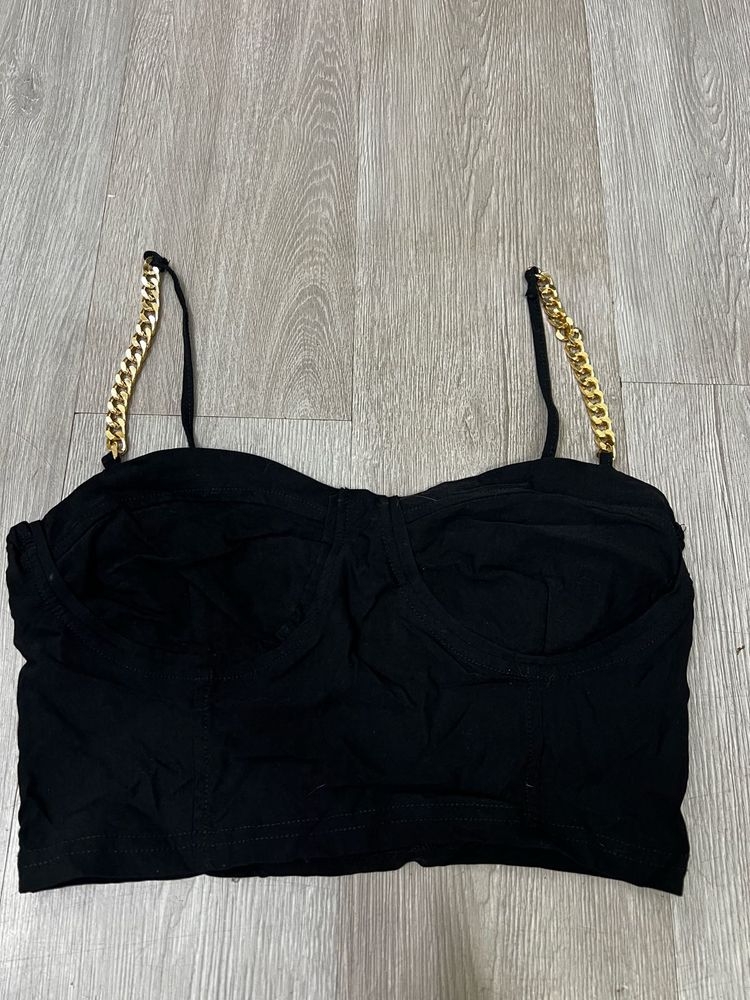 Black Chain Strap Crop Top ⭐️🖤
