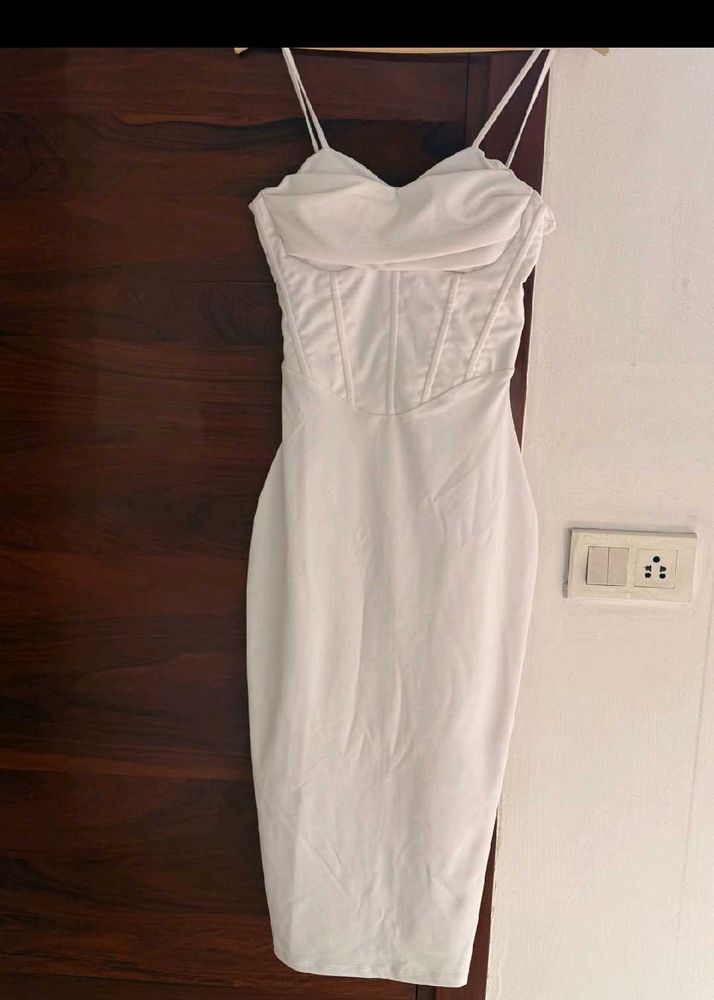 Chic White Corset Midi Dress
