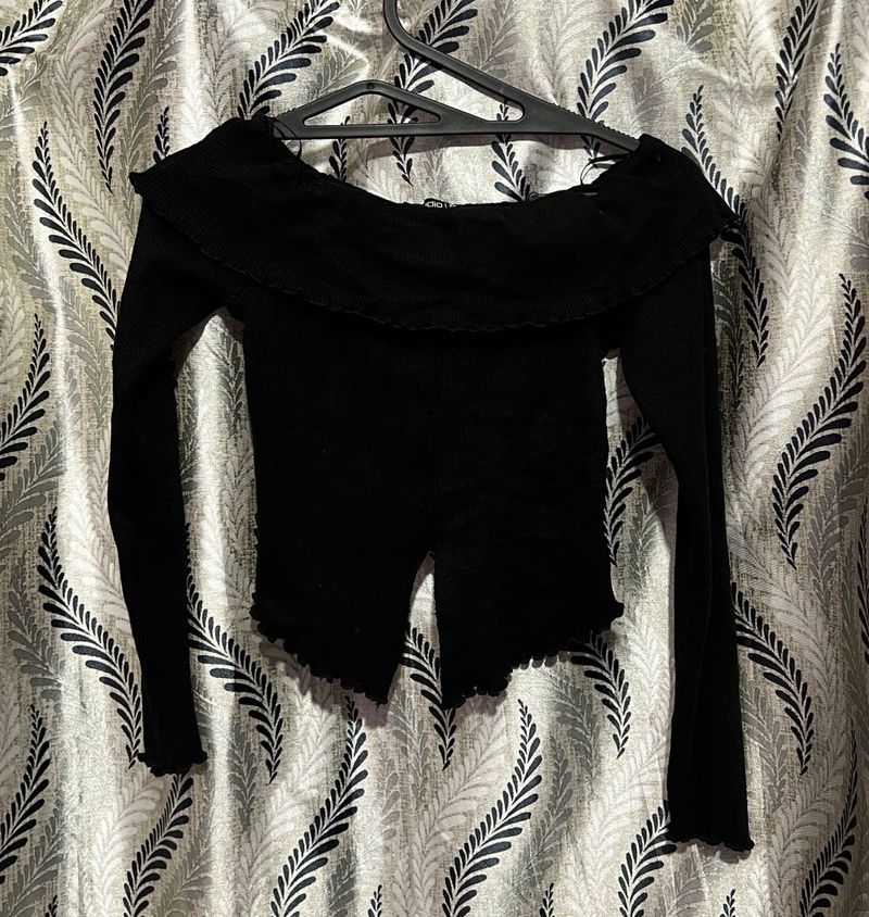 Zudio Black Off-Shoulder Long Sleeve Top