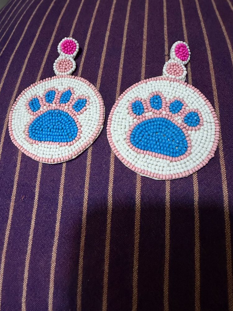 Cute Paw Print Beaded Earrings