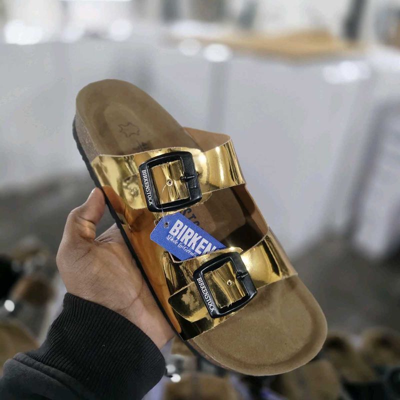 BIRKENSTOCK GLOSSY SANDALS