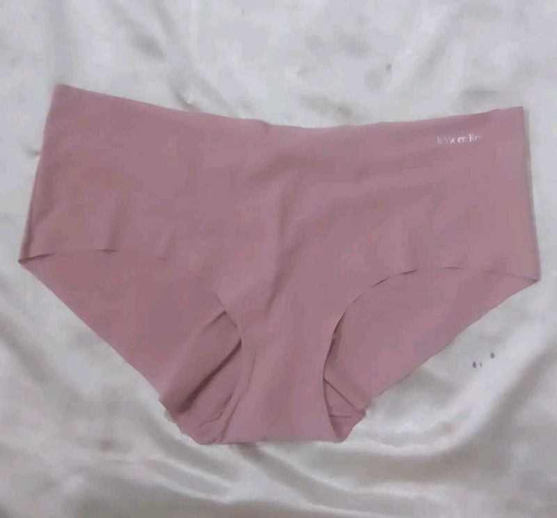 Pink 🩷 panty sez/ L/g