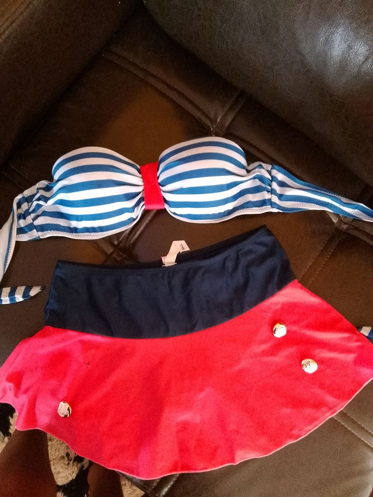 N- Gal Swim Set New And Unused