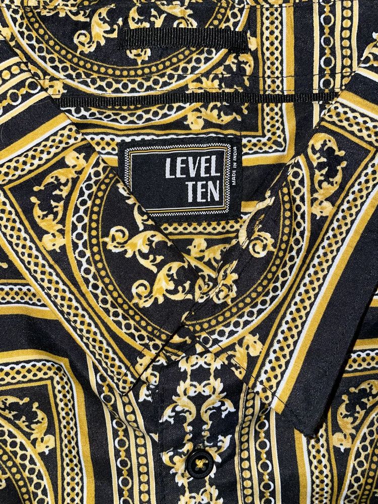 Fashionable Gold Print Luxury