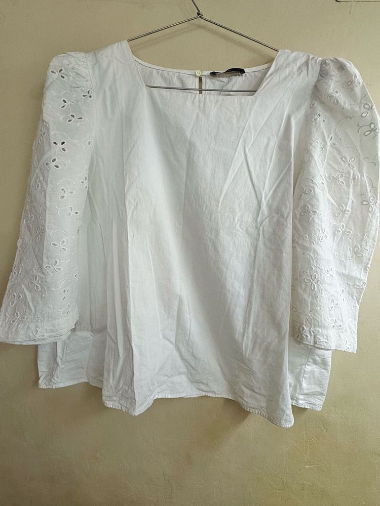 Chic White Embroidered Puff Sleeve Top