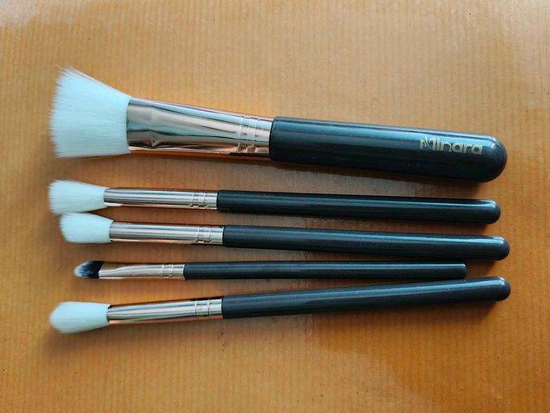 Minara Makeup Brush Set
