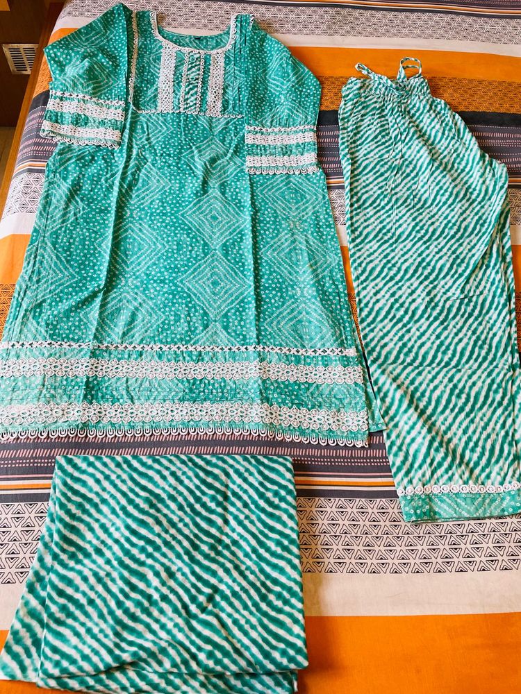 Green Printed Kurta Set with Duppata