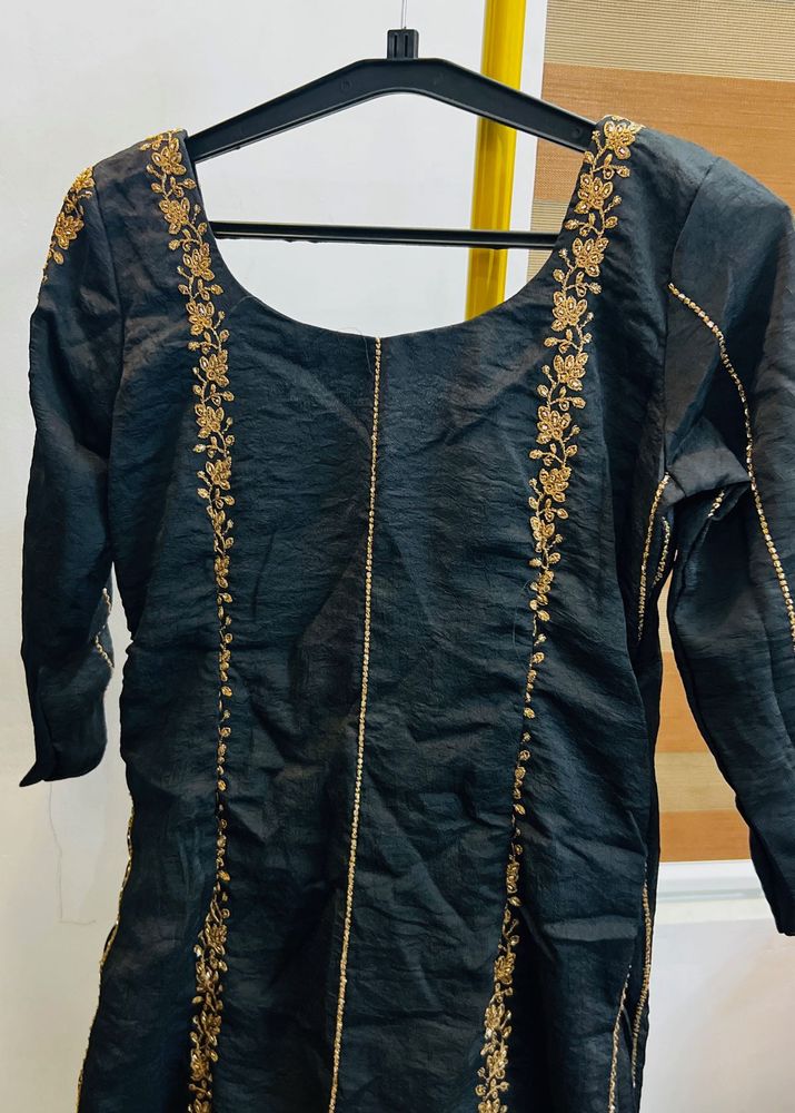 Elegant Black Embroidered Kurta wedding kurti