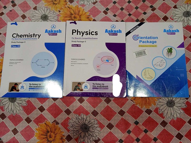 Aakash modules - Class XII (Physics, Chemistry)
