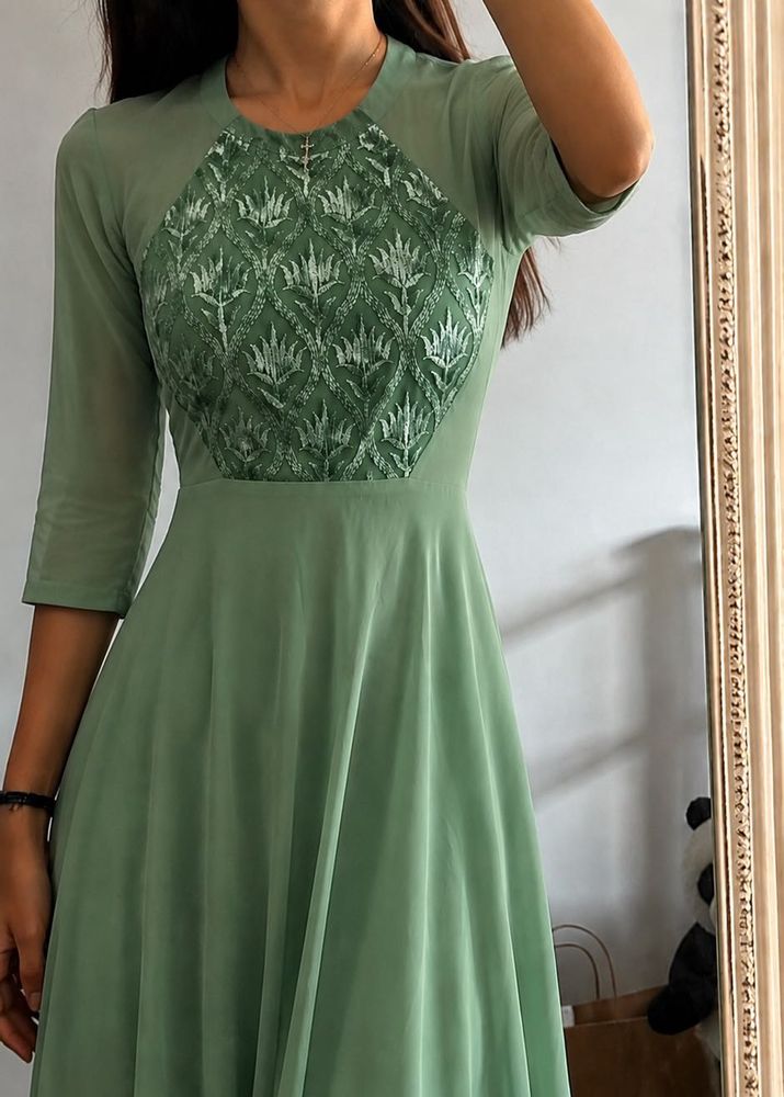 Elegant pista Green Embroidered Anarkali Suit