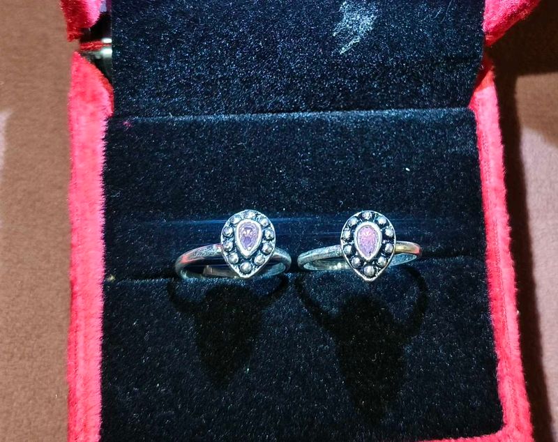 Vintage Style toe rings